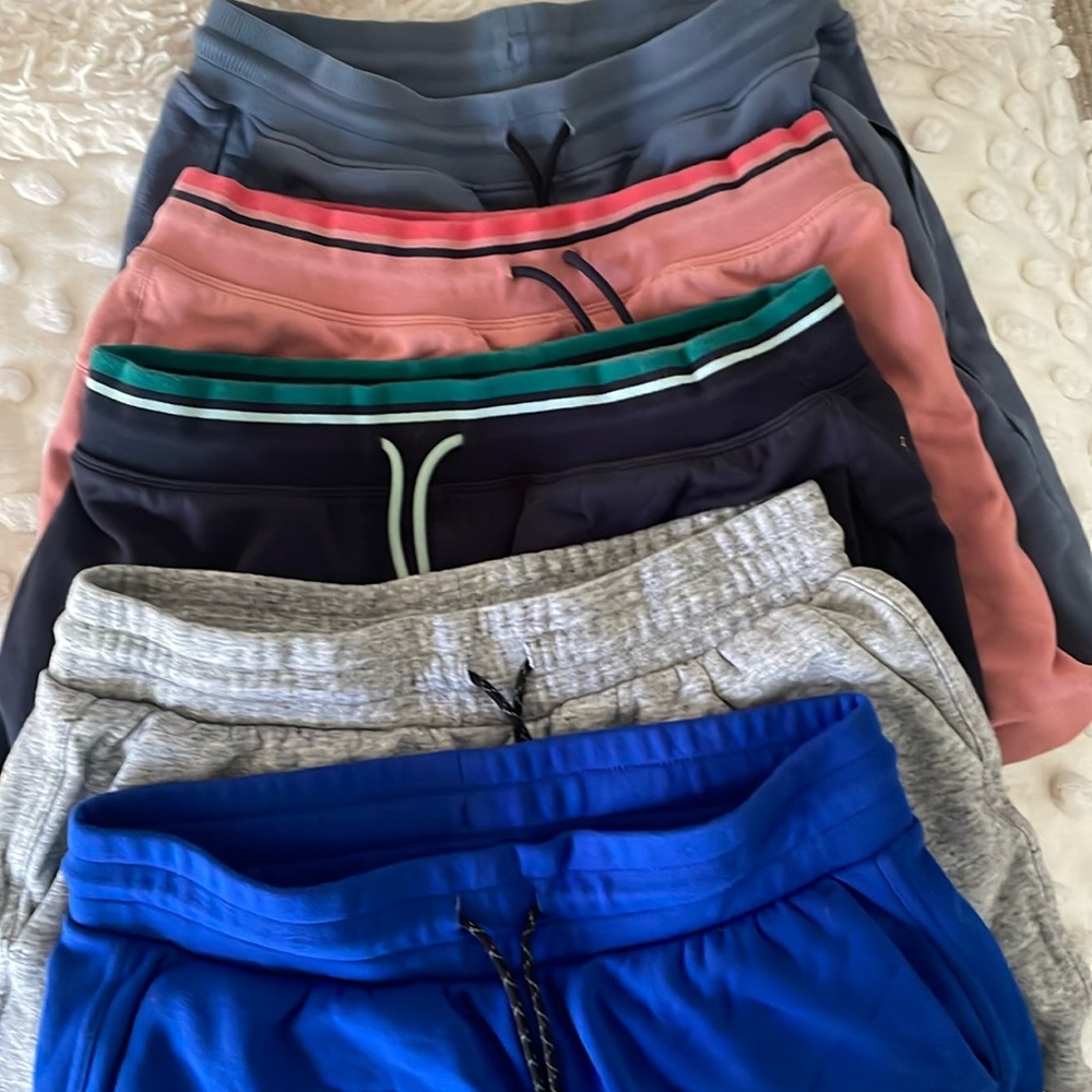 FIVE Fabletics shorts - Size S athleisure